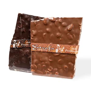Dulces y chocolates - Fina Rei - chocolate negro o con leche con almendras 220gr